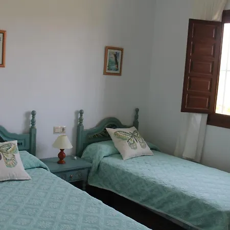 Villa Gomez Chozas Villa *